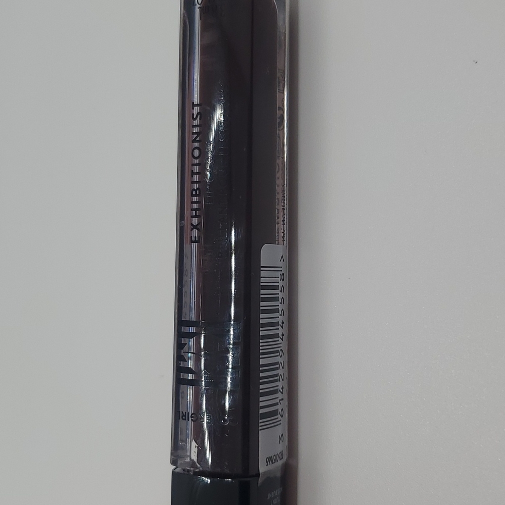 BNIP Covergirl Exhibitionist Lip Gloss "Turnt Not Burnt"
